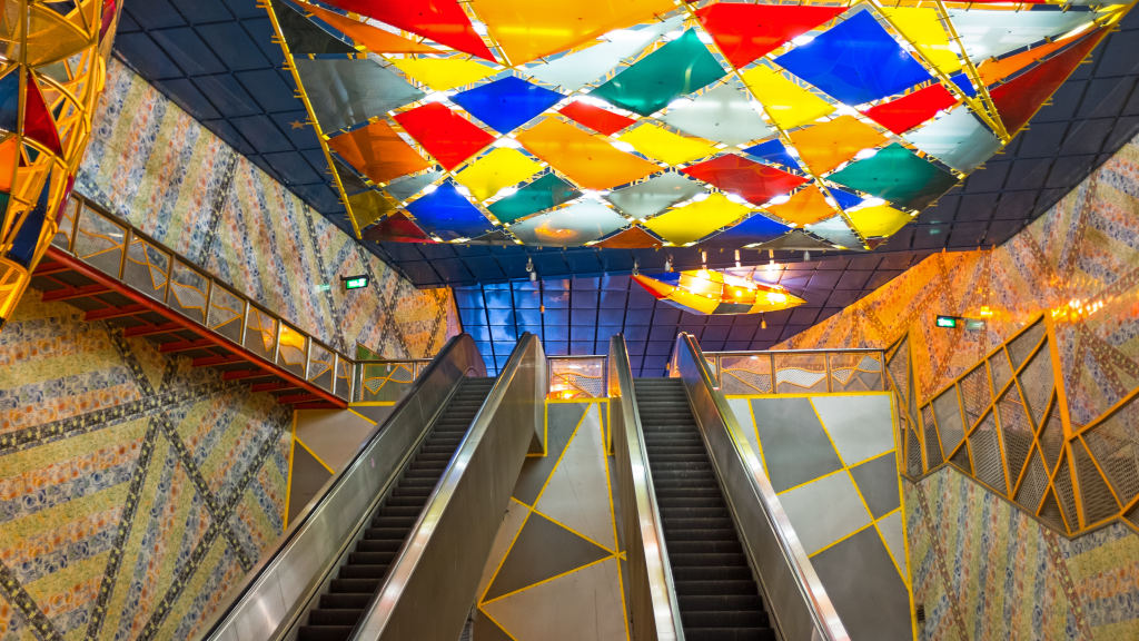 Olaias metro station